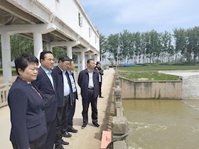 省水利厅党组成员李定斌深入我市调研河道生态修复、汛前防汛、农村供水工程、河道采砂及河长制工作