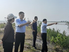 6月29日，市水利局党组书记局长苏孝志带领相关人员对我市水库安全运行情况进行了全面督导检查